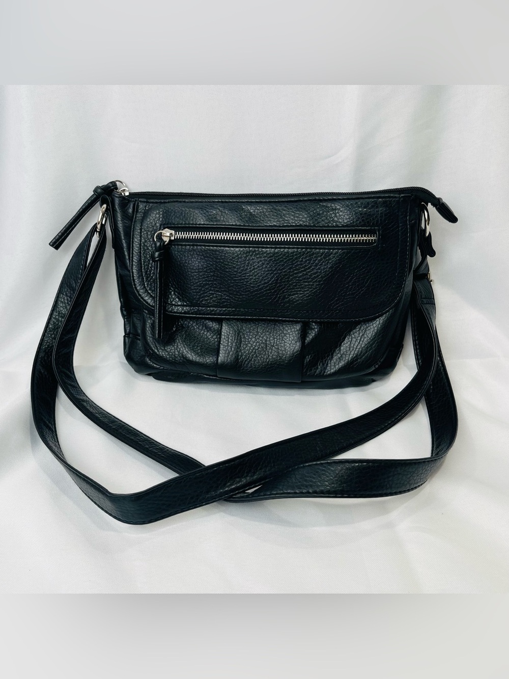 Bueno Black Pebbled Leather Crossbody with Front Zip Pocket